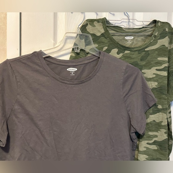 TWO (2) TALL XLT OLD NAVY XL EveryWear T-shirts Tee tops 1- Camo, 1- gray long - Picture 2 of 15
